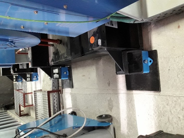 Antivibratorios instalados en base de equipo